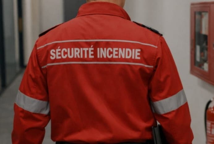 Agent SSIAP de sécurité incendie en poste, Bordeaux et Gironde